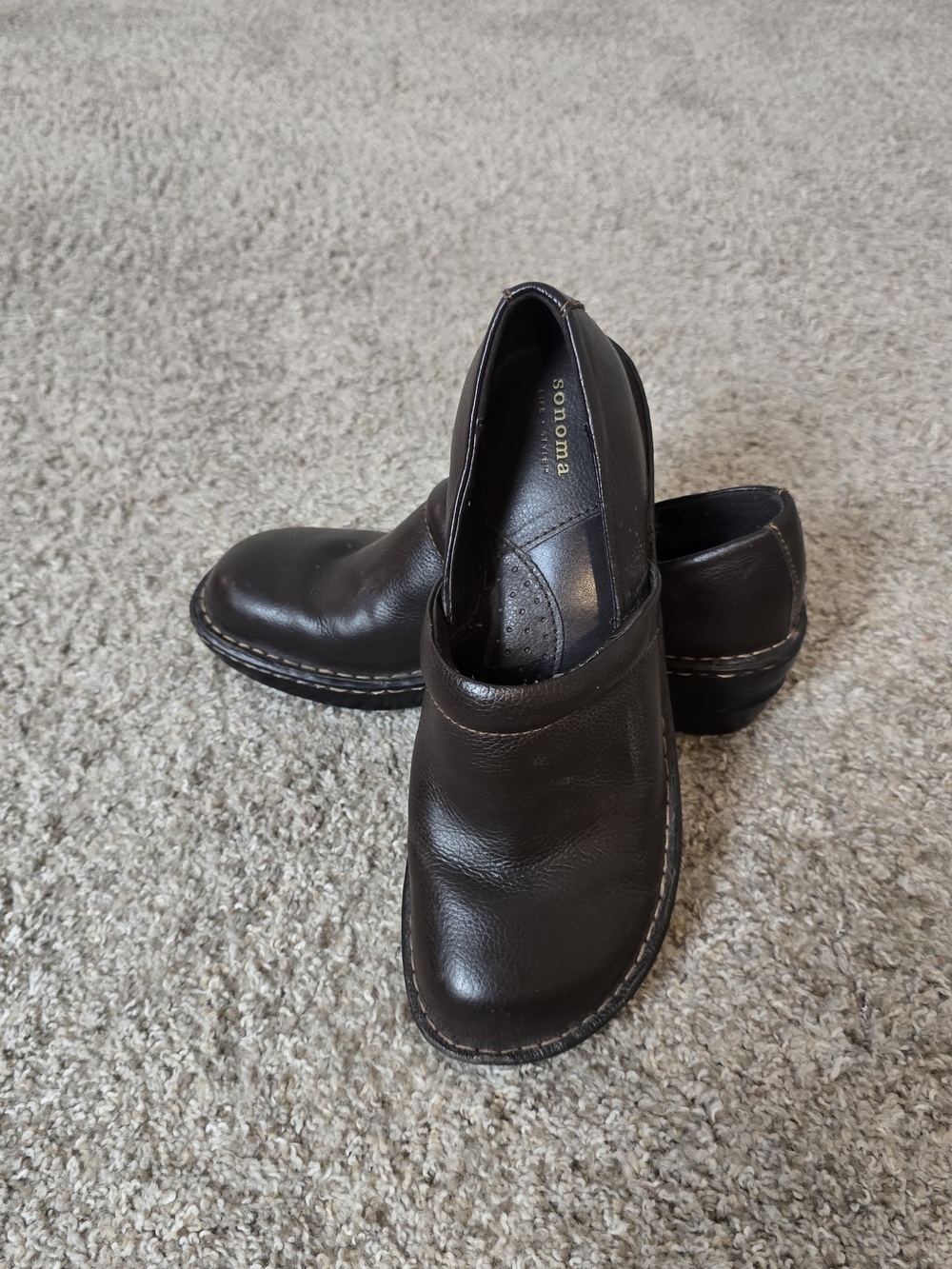 Sonoma Women’s Genuine Leather Brown Slip-On Loafer Round Toe Stitched Size 9 M